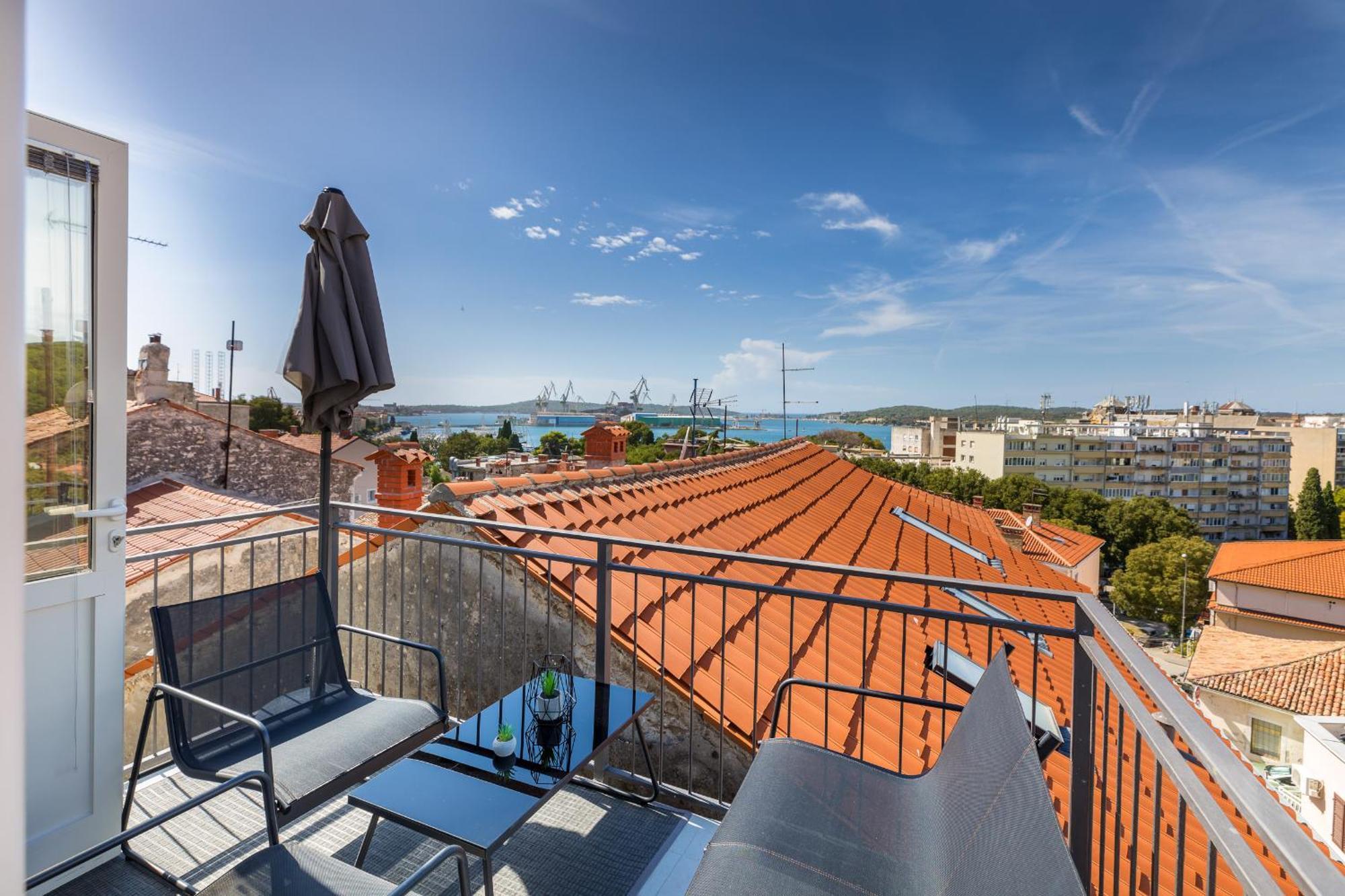 Pula Bay View Apartment Exterior foto
